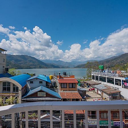 Himalayan Glory Inn Покхара Экстерьер фото