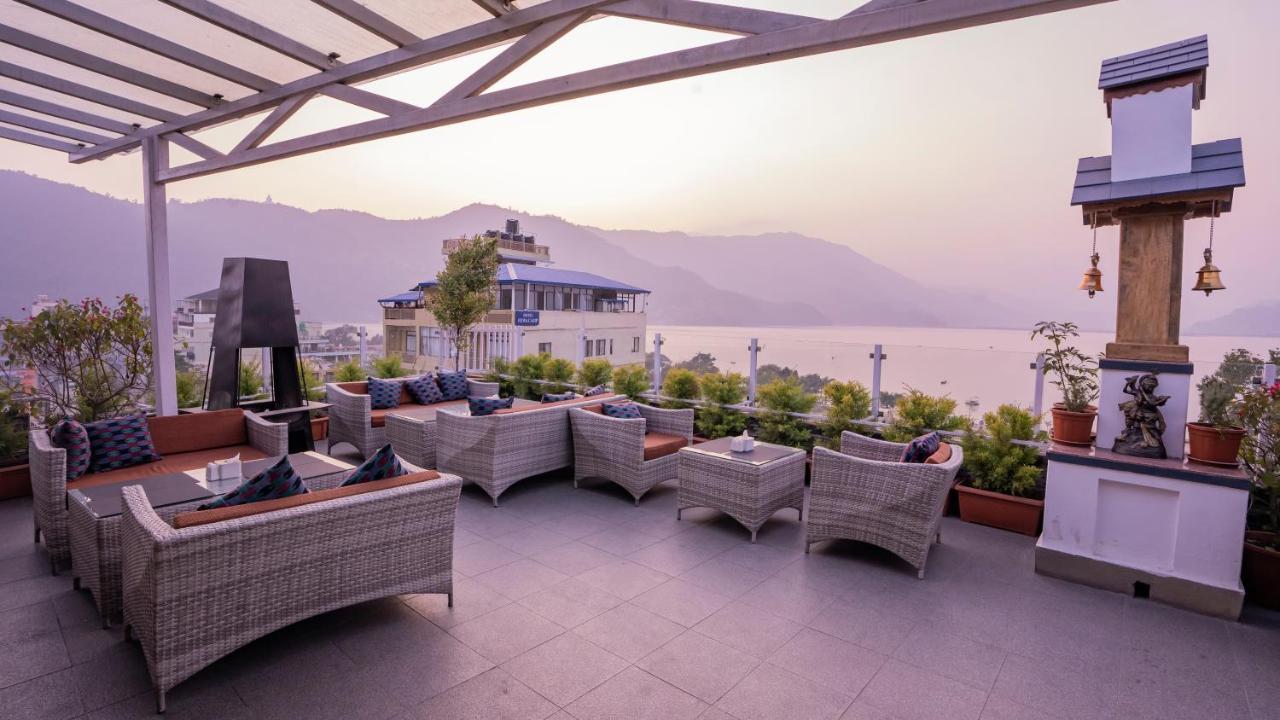 Himalayan Glory Inn Покхара Экстерьер фото