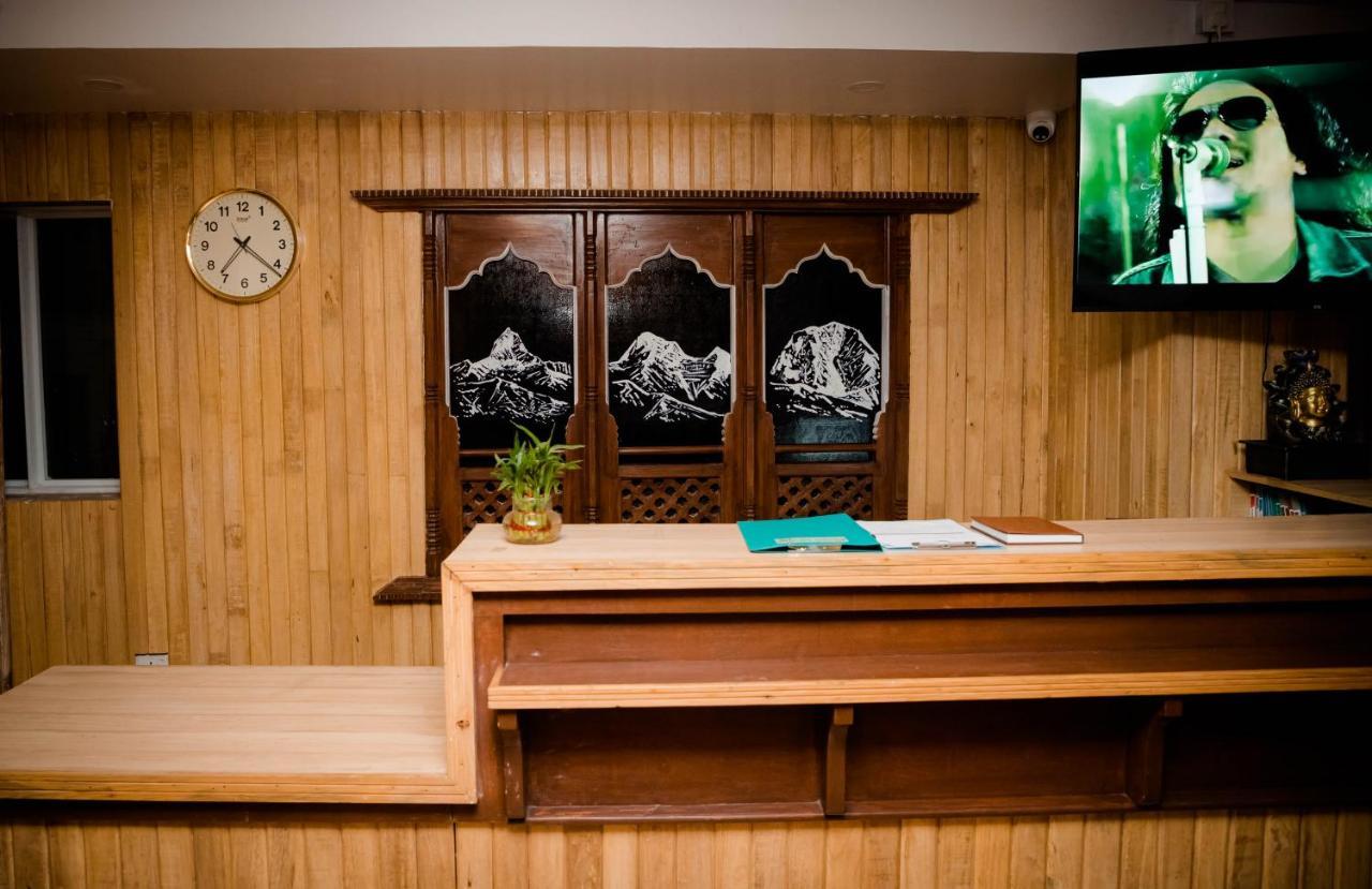 Himalayan Glory Inn Покхара Экстерьер фото