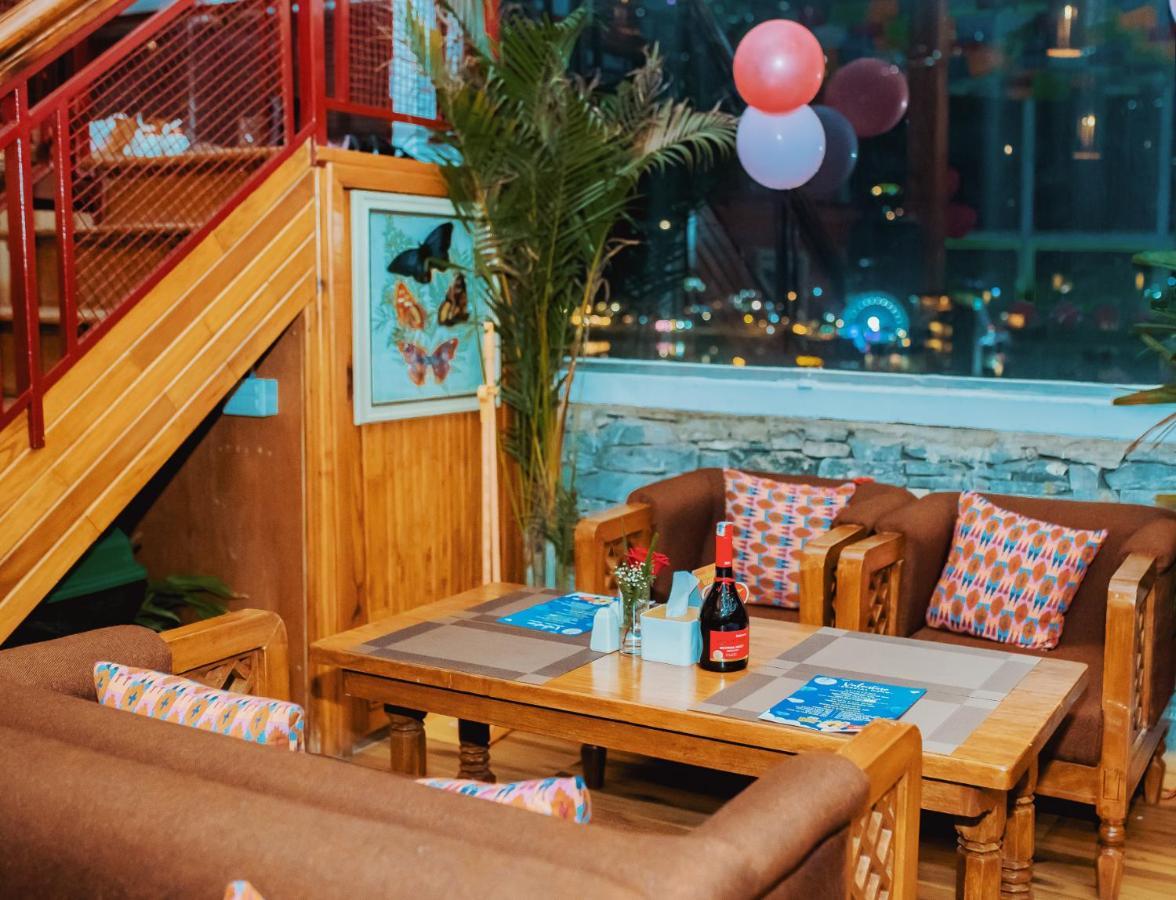 Himalayan Glory Inn Покхара Экстерьер фото