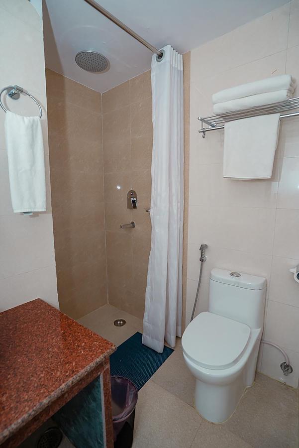 Himalayan Glory Inn Покхара Экстерьер фото